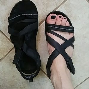 Keen sandals